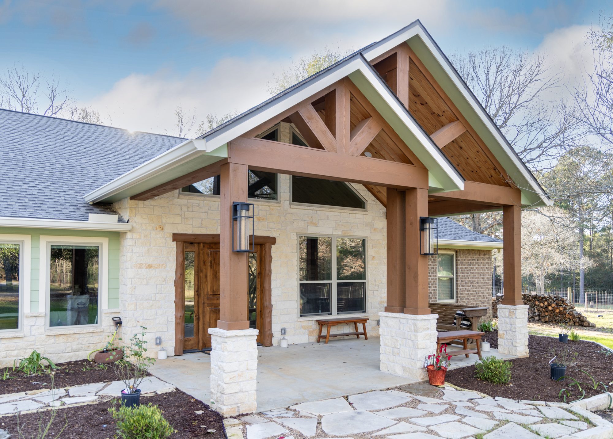 Country living space by Hazelwood Construction